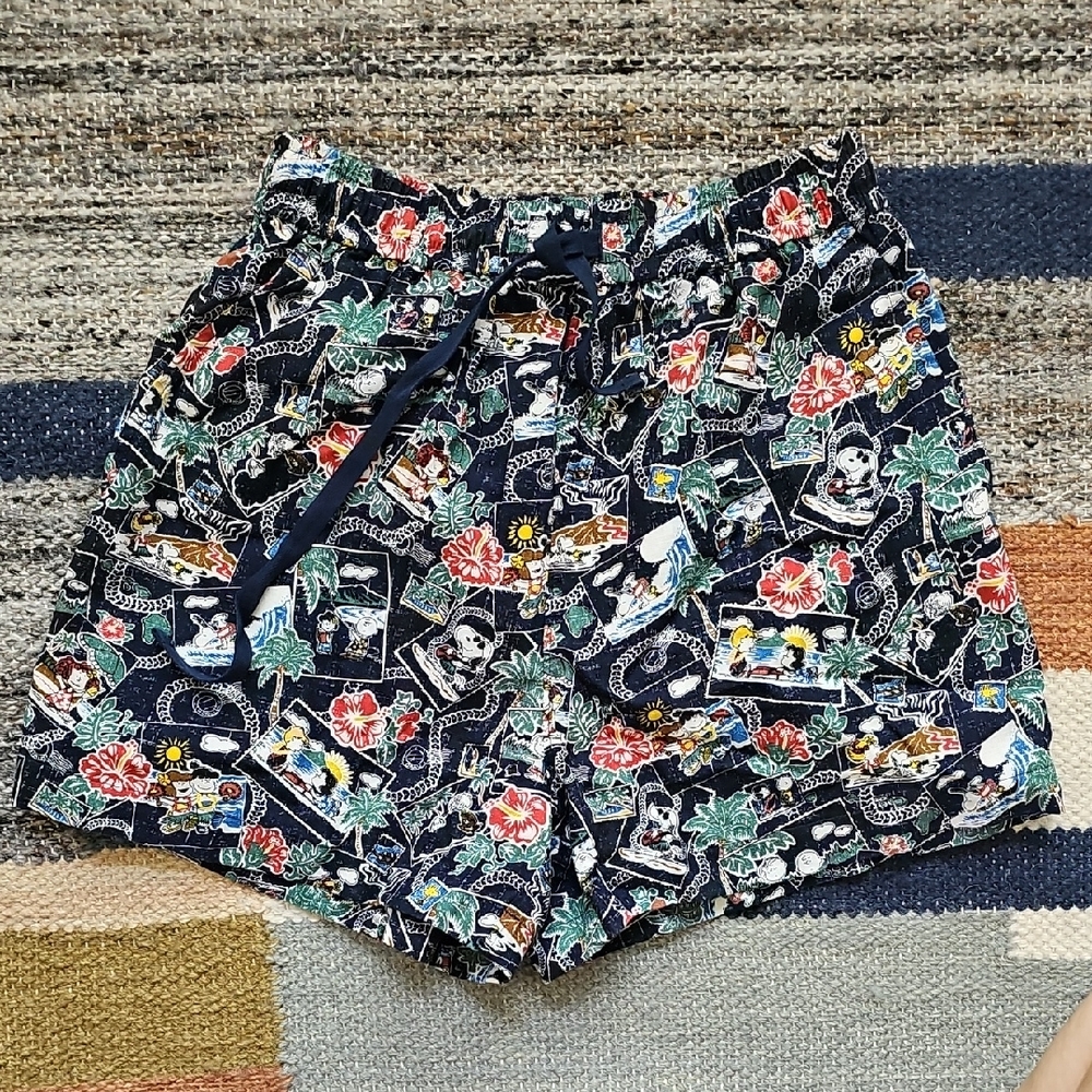 Uniqlo x Reyn Spooner Peanuts Hawaiian Surf Women's Shorts